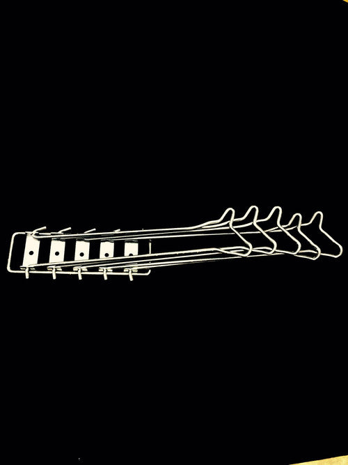 BLANKET BAR FIVE & SWINGING